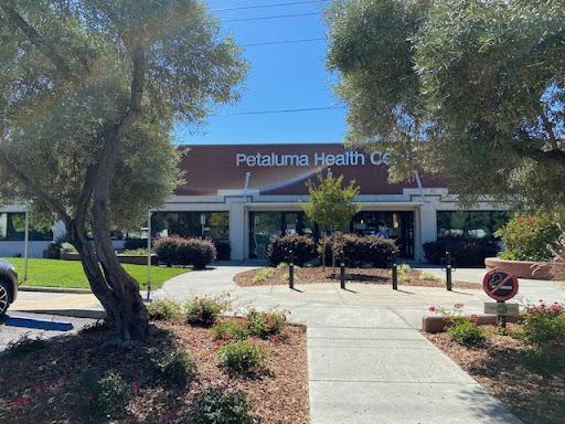 Front of the Petaluma Health Center